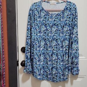 - Floral Blue Women's Top by Fantaslook